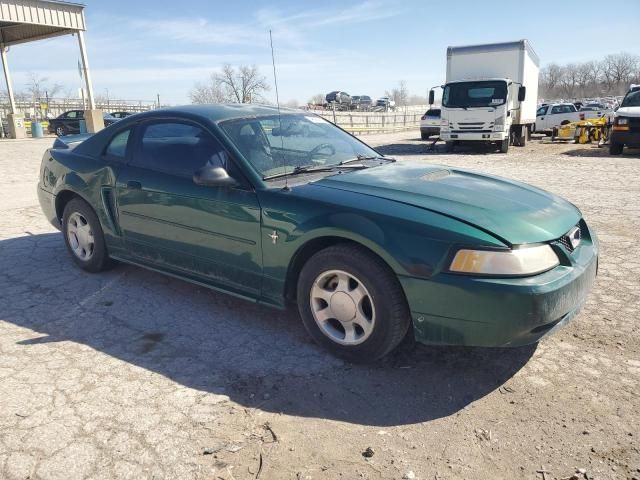 2000 Ford Mustang