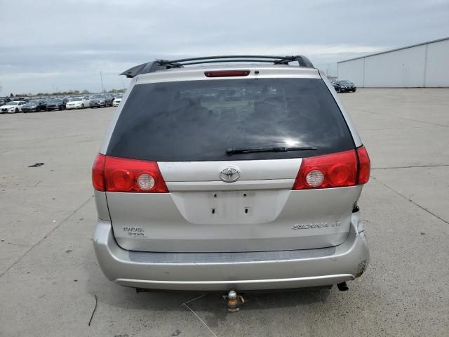 2007 Toyota Sienna CE