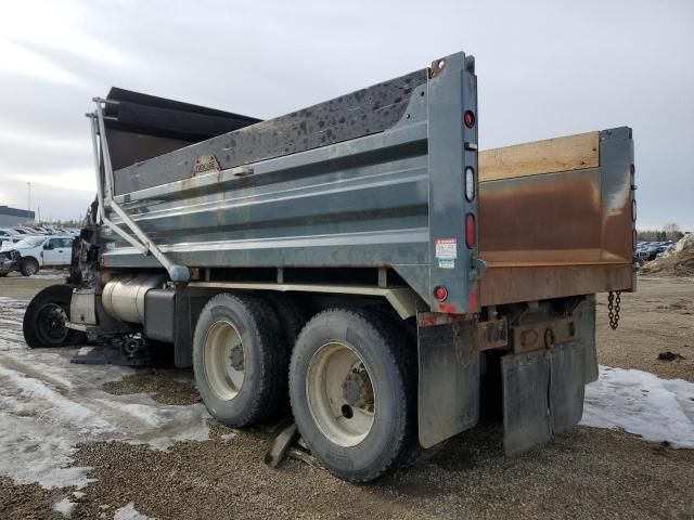 2015 Peterbilt 567