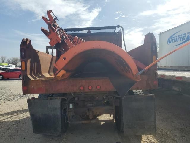 2012 International Workstar 7400 Dump Truck