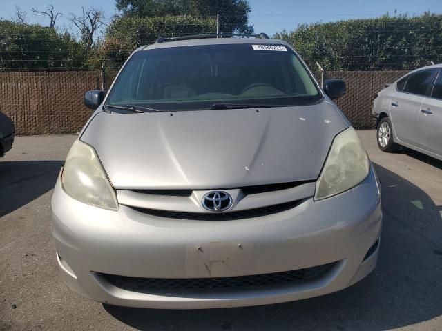 2006 Toyota Sienna CE