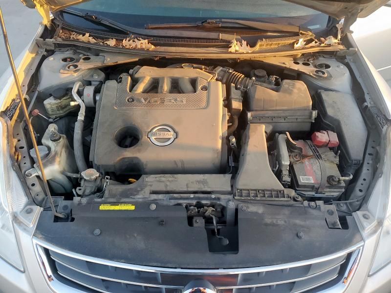 2011 Nissan Altima SR