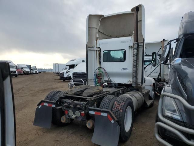 2012 Kenworth T660 Semi Truck