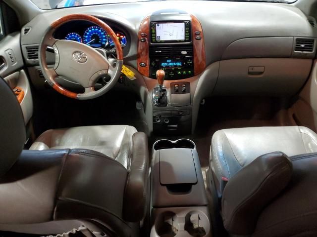 2007 Toyota Sienna XLE