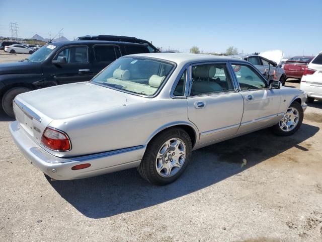 2003 Jaguar XJ8