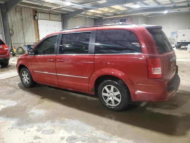 2010 Chrysler Town & Country Touring