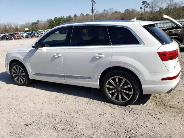 2018 Audi Q7 Premium Plus