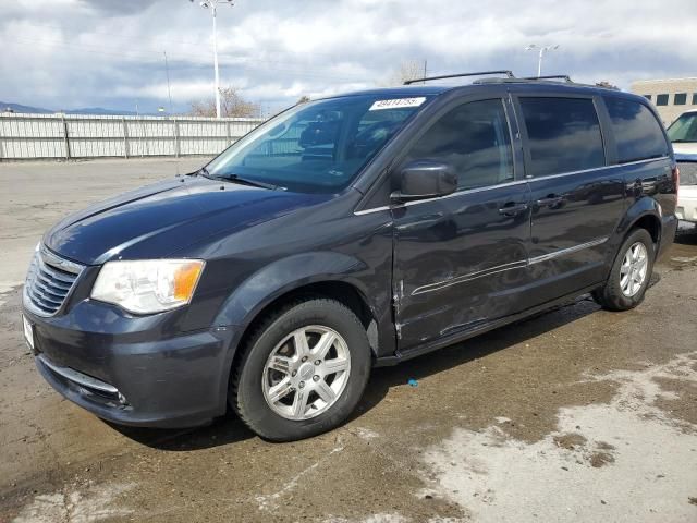 2013 Chrysler Town & Country Touring