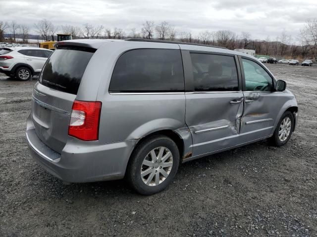 2013 Chrysler Town & Country Touring