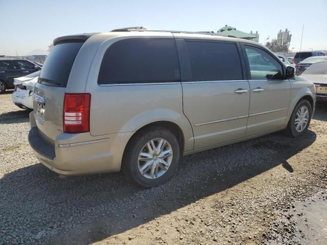 2008 Chrysler Town & Country Limited