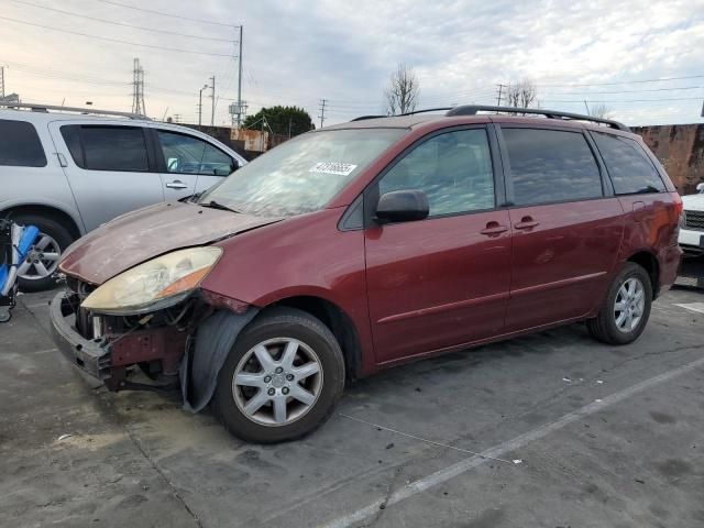 2009 Toyota Sienna CE