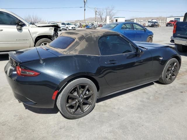 2016 Mazda MX-5 Miata Club