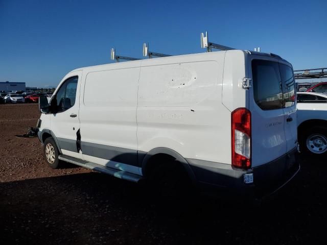 2018 Ford Transit T-250