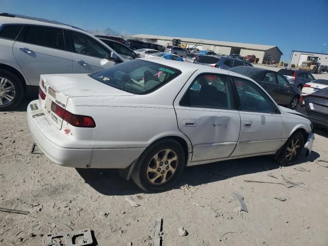 1999 Toyota Camry LE