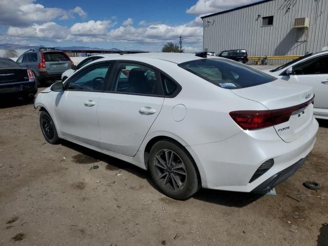 2023 KIA Forte LX