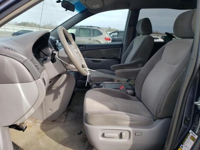 2007 Toyota Sienna CE