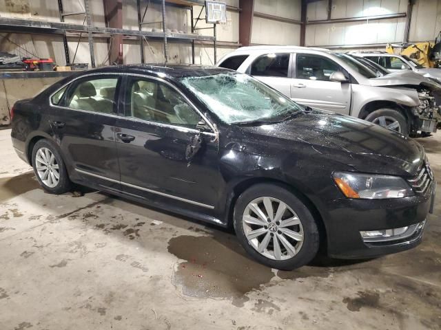 2012 Volkswagen Passat SEL