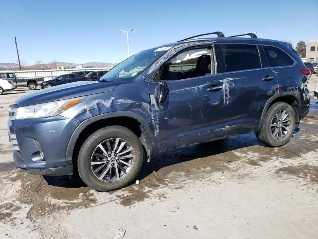 2018 Toyota Highlander SE