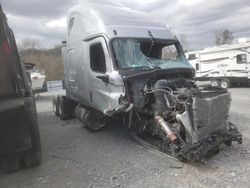 Salvage trucks for sale at Madisonville, TN auction: 2020 Freightliner Cascadia 126 Semi Truck