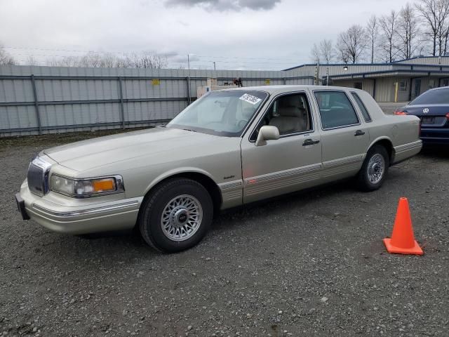 1997 Lincoln Town Car Executive