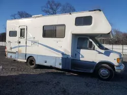 Salvage trucks for sale at Assonet, MA auction: 2001 Ford Econoline E450 Super Duty Cutaway Van