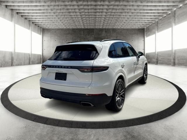 2022 Porsche Cayenne E-Hybrid