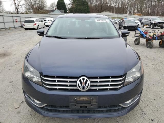 2014 Volkswagen Passat SEL