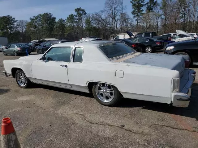 1975 Lincoln Town Car