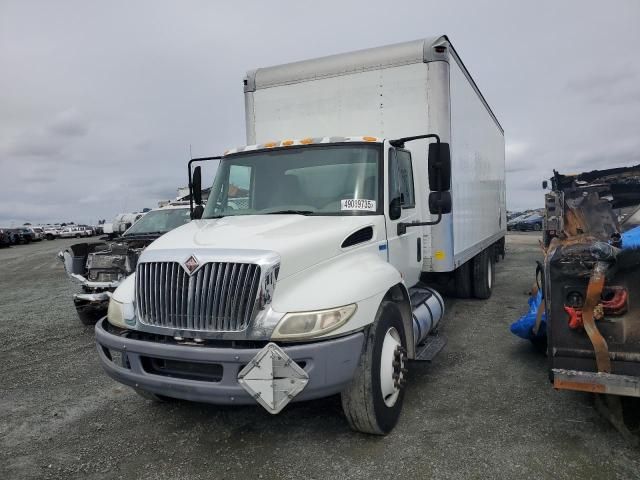 2014 International 4300 BOX Truck