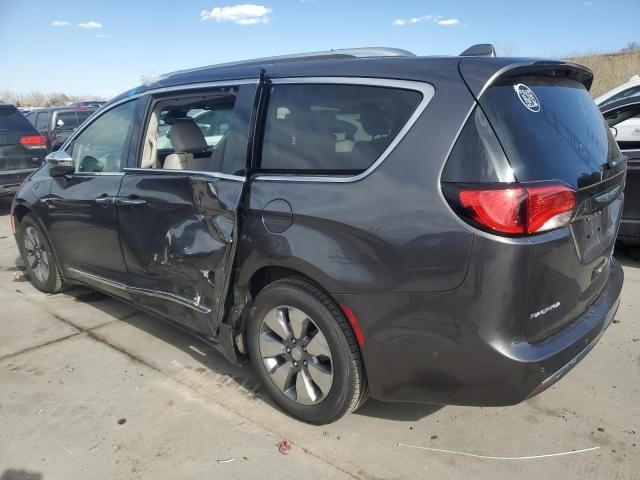 2018 Chrysler Pacifica Hybrid Limited