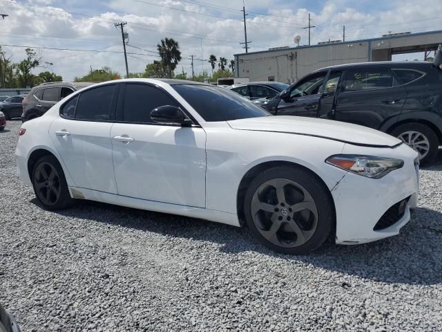 2017 Alfa Romeo Giulia Q4