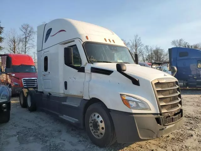 2022 Freightliner Cascadia 126