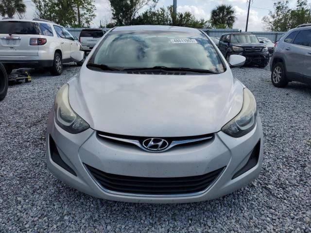 2016 Hyundai Elantra SE