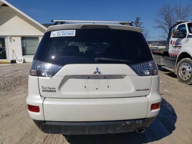 2010 Mitsubishi Outlander ES