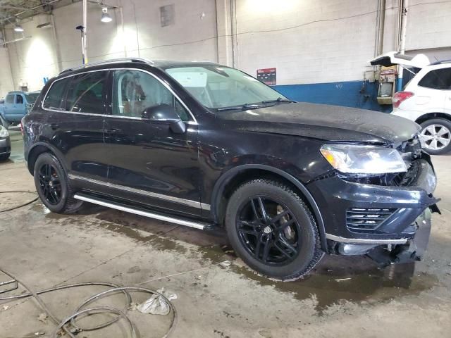 2016 Volkswagen Touareg Sport