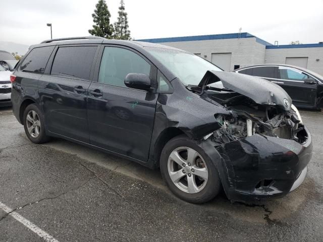 2015 Toyota Sienna LE