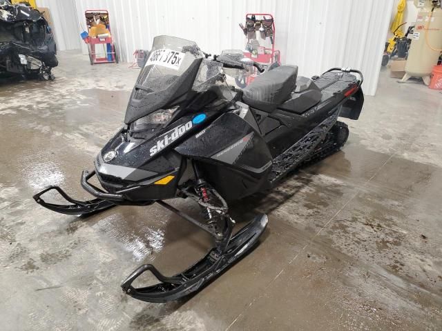 2019 Skidoo 2019 Skidoo Renegade