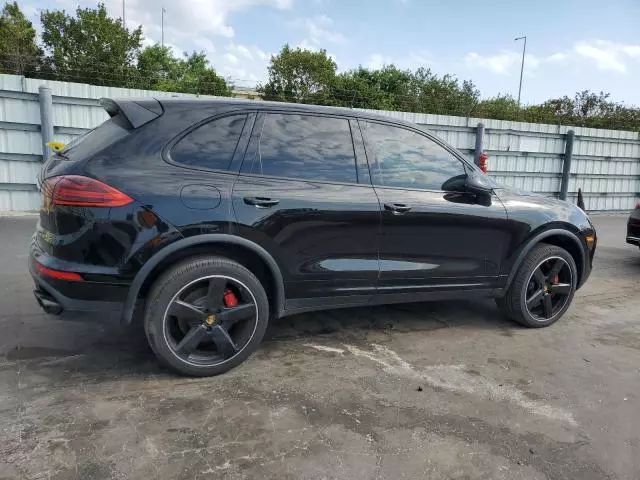 2016 Porsche Cayenne Turbo