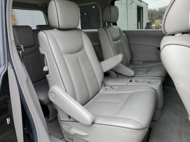 2011 Nissan Quest S