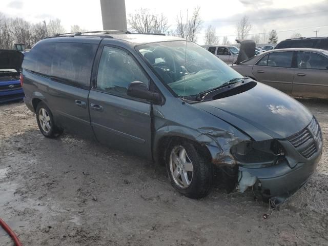 2005 Dodge Grand Caravan SXT