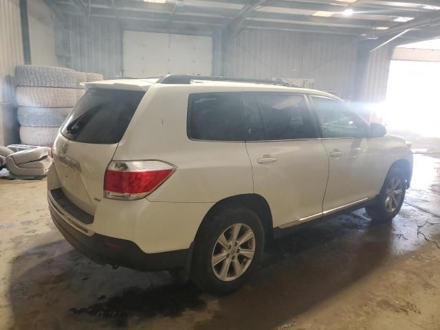 2013 Toyota Highlander Base