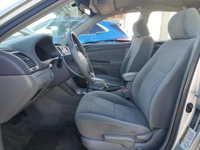 2005 Toyota Camry LE