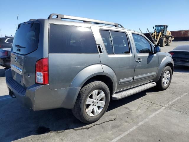 2006 Nissan Pathfinder LE