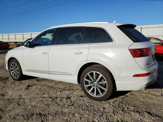 2019 Audi Q7 Premium Plus