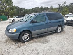 Toyota Sienna le salvage cars for sale: 2000 Toyota Sienna LE