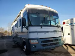 Workhorse Custom Chassis Motorhome salvage cars for sale: 2002 Workhorse Custom Chassis Motorhome Chassis W22