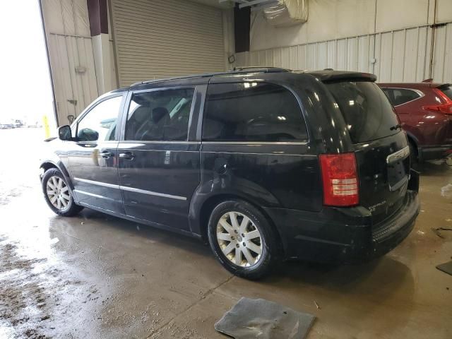 2010 Chrysler Town & Country Touring