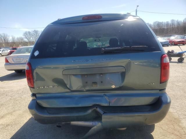 2005 Dodge Grand Caravan SXT