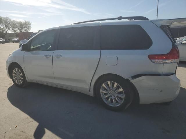 2011 Toyota Sienna XLE