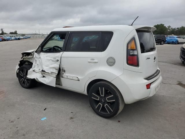 2011 KIA Soul +